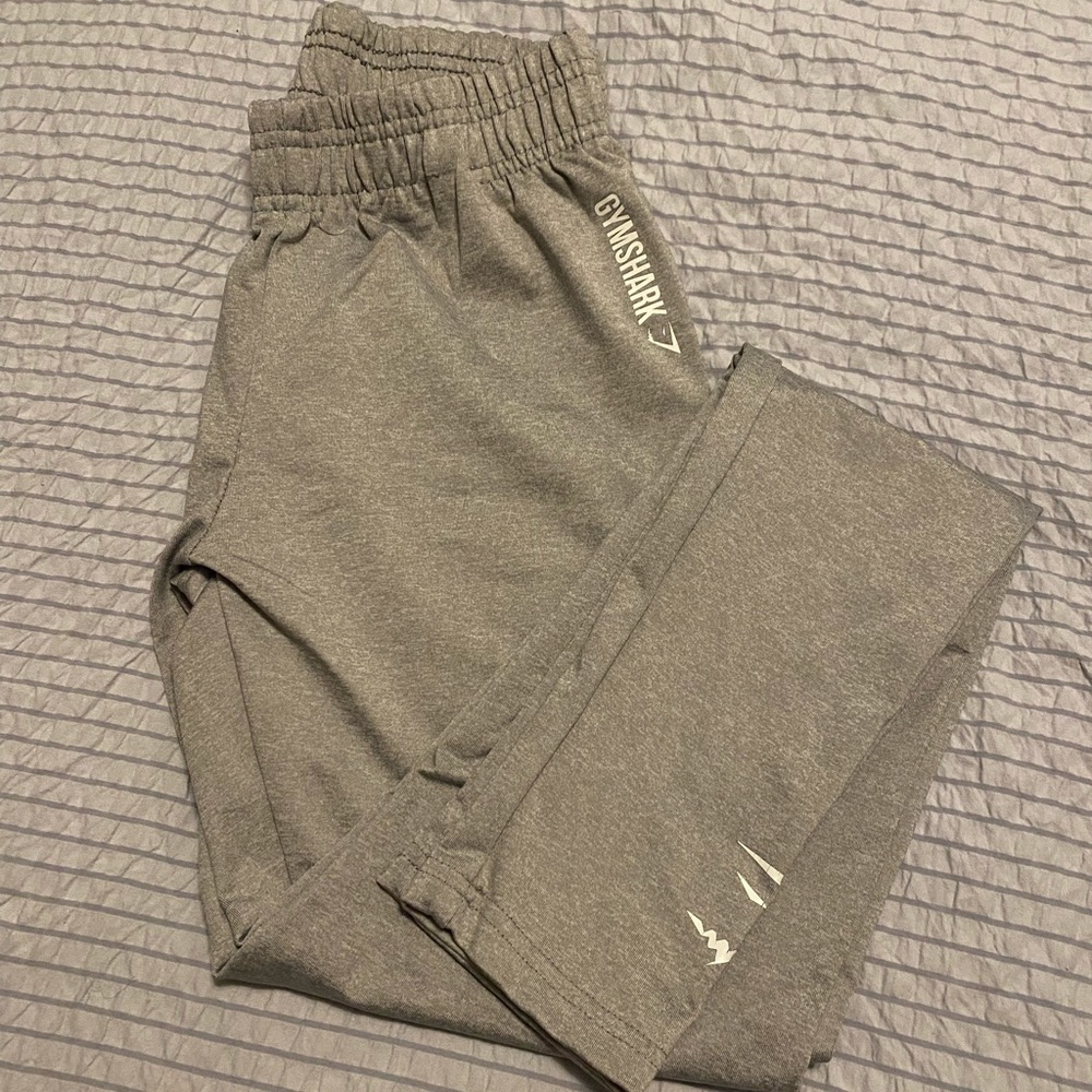 Gymshark light gray leggings